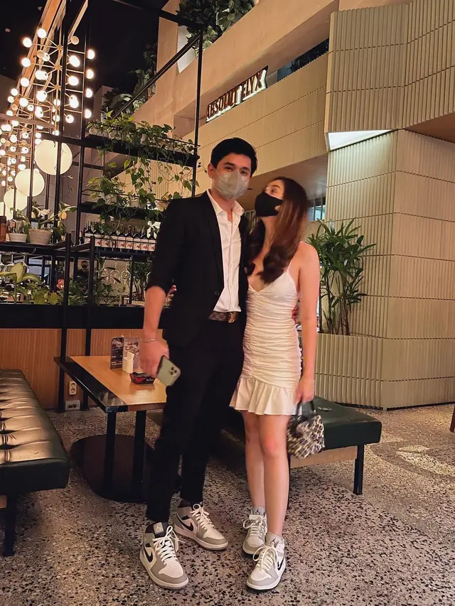 6 Momen Ranty Maria dan Rayn Wijaya Rayakan Valentine, Romantis Pakai Surat Cinta