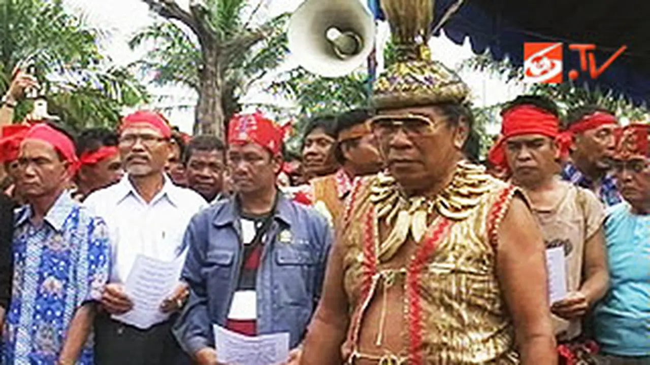 120212ademo-fpi.jpg