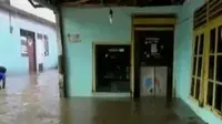 Ratusan rumah warga di Cipinang Melayu, Jakarta terendam banjir