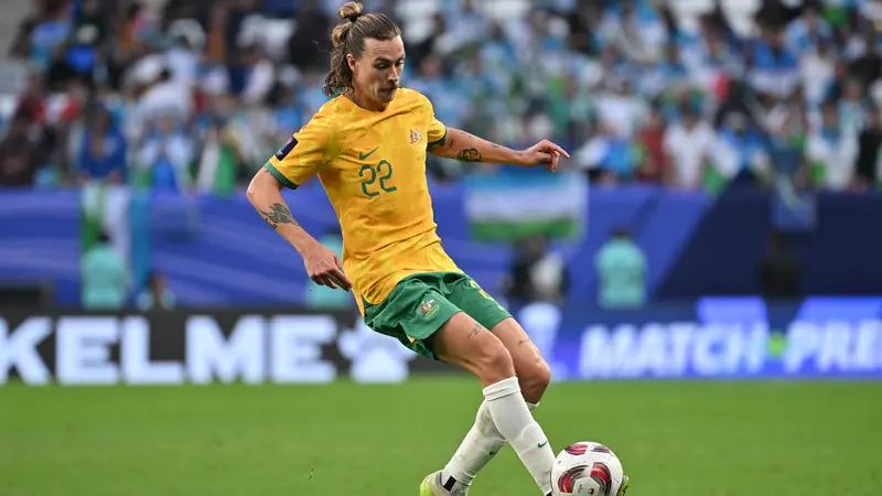 Jackson Irvine, Australia