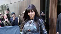 Busana Ibu Hamil ala Kim Kardashian ini bisa ditiru. (Sumber foto: Pinterest)