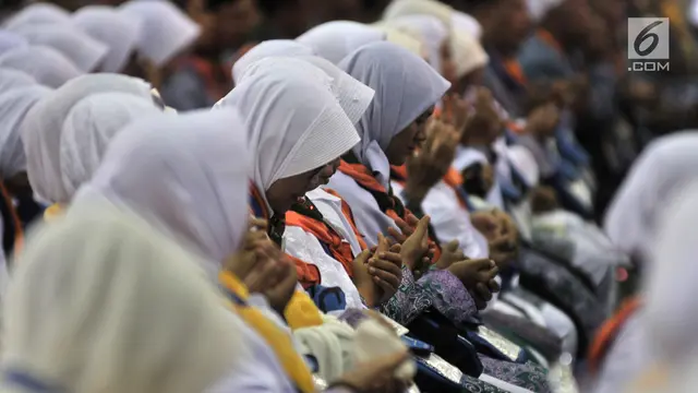 Calon Jemaah Haji Kloter 1 Mulai Padati Asrama Pondok Gede