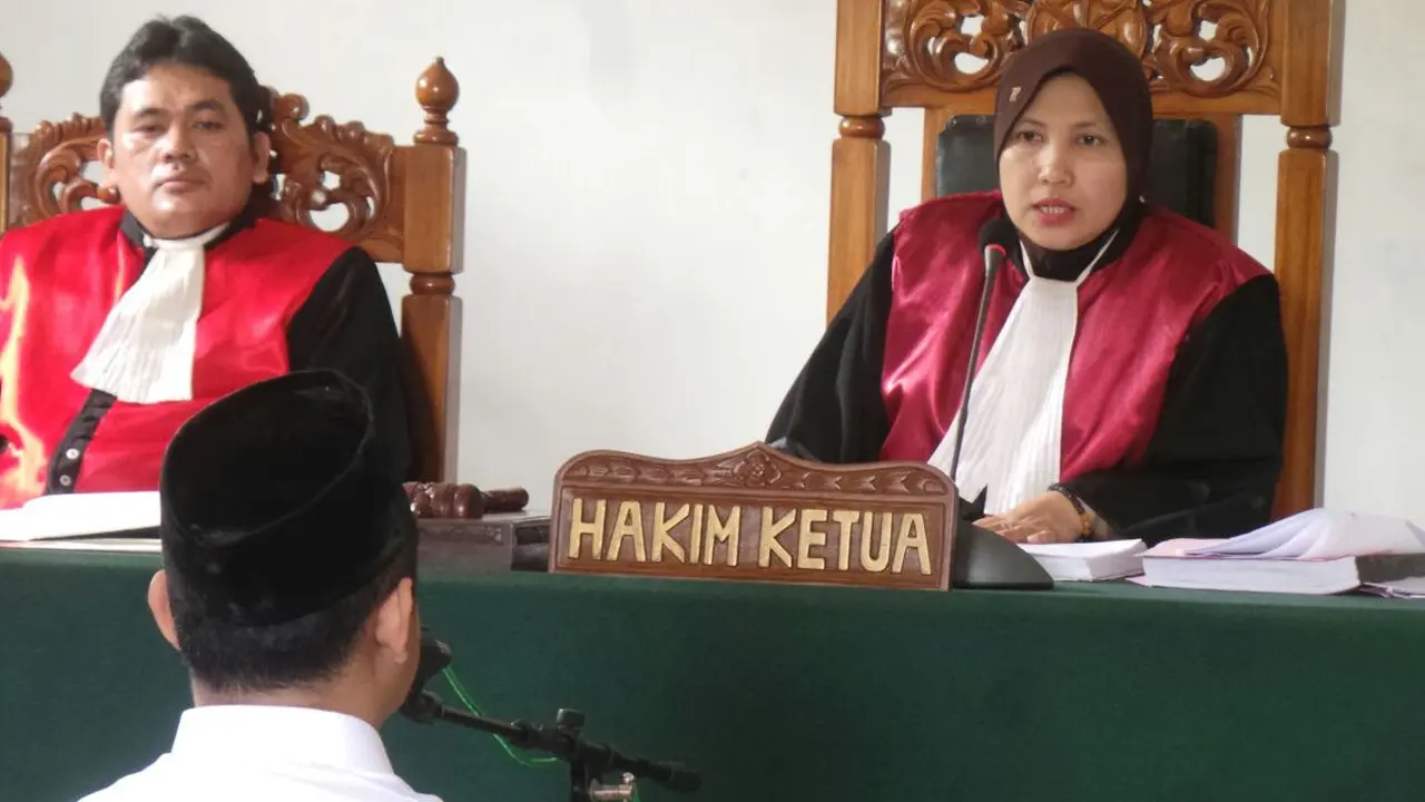Tuntutan 15 Tahun Bui bagi Polisi Penembak Mati Bos Kapal
