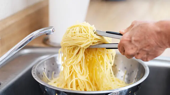 Membuat pasta 