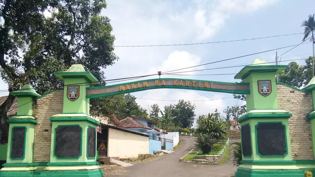 Makam R.A. Kartini