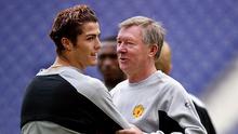 Cristiano Ronaldo dan Sir Alex Ferguson (AFP/Nicolas Asfouri)