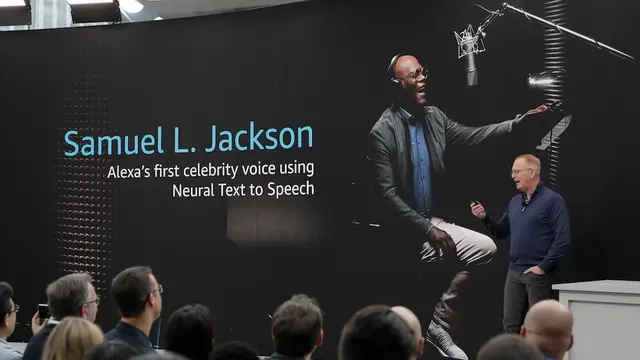 Samuel L. Jackson akan menyuarakan Alexa. (sumber: thesource.com)