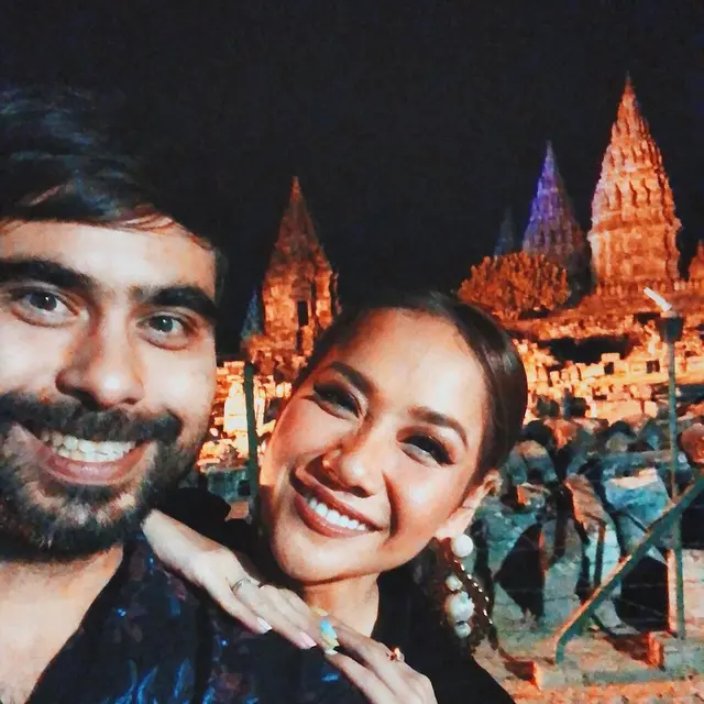 6 Potret BCL Bareng Adik Ashraf Sinclair, Sudah Dikenalkan ke Tiko Aryawardhana