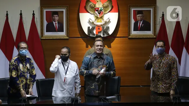 FOTO: Ketua KPK Umumkan 75 Pegawai Tidak Lolos Tes Wawasan Kebangsaan