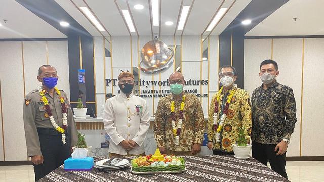 Profil PT Equityworld Futures, Perusahaan Pialang di Indonesia - Hot