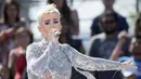 Aksi manggung Katy Perry tersebut merupakan bagian dari tur "Katy Perry - Witness World Wide" selama 4 hari di AS, Los Angeles, California, AS (12/6). (AFP Photo)