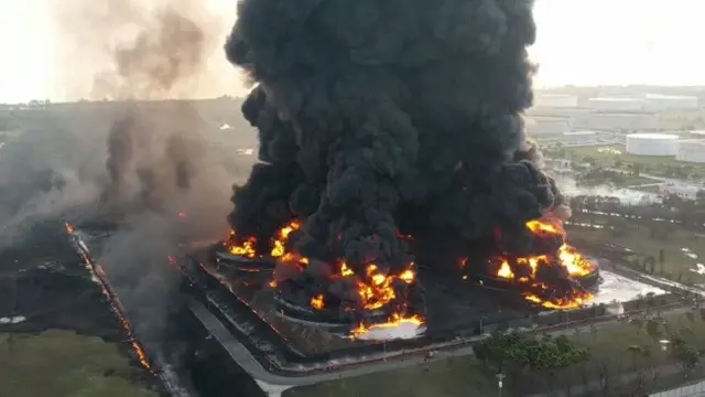 Kilang Balongan Terbakar