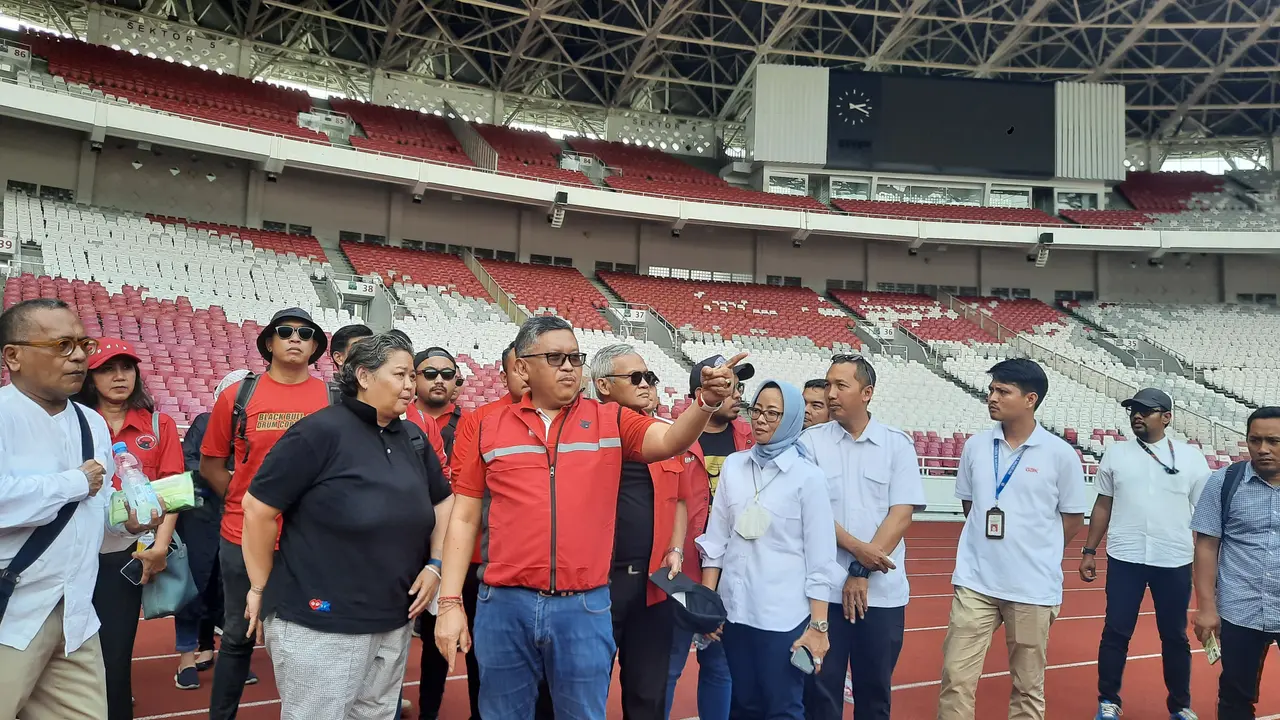 Sekretaris Jenderal PDIP Hasto Kristiyanto saat ditemui wartawan di Stadion Gelora Bung Karno (GBK) Senayan Jakarta, Senin (8/5/2023).