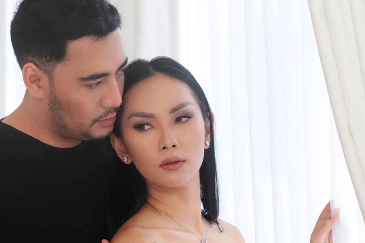 [Bintang] C3 Eksklusif Kalina Oktarani dan Hendra