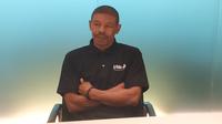 Eks pemain NBA Muggsy Bogues mengunjungi SCTV Tower, Kamis (19/7/2018). (Liputan6.com/Thomas)
