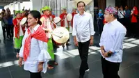 Jokowi didampingi Iriana mengunjungi Banyuwangi.