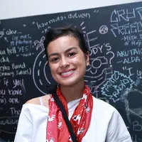 Eva Celia dalam acara launching album GAC. (Foto: Wimbarsana/Bintang.com)