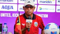 Pelatih Timnas Timor Leste U-17, Emral Abus mengikuti sesi konferensi pers jelang bergulirnya Piala AFF U-17 2026 di Movenpick Hotel Surabaya, Sabtu (11/4/2026). (Dok. AFF)