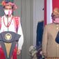 Presiden Joko Widodo atau Jokowi mengenakan baju adat Timor Tengah Selatan dari Nusa Tenggara Timur (NTT) dalam Upacara detik-detik proklamasi di Istana Kepresidenan Jakarta. (Istimewa)