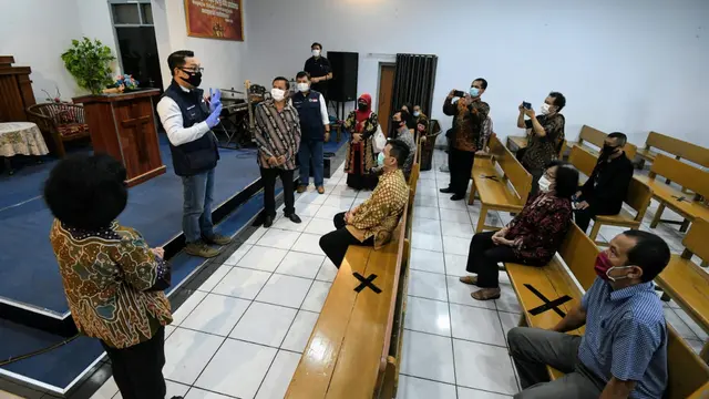 Corona di Jawa Barat, Ridwan Kamil