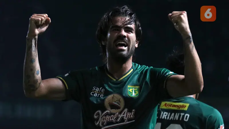 Aryn Williams - Persebaya