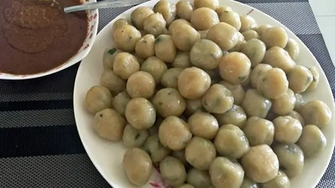 Cilok saus kacang ebi/copyright Merdeka.com