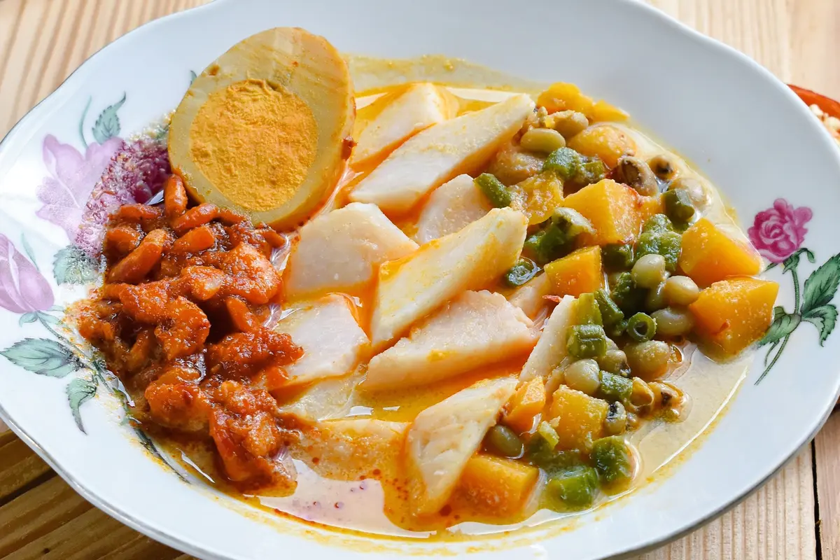 ketupat sayur Banjarmasin