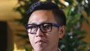 "Saya juga harus datangi keluarga besar saya memberi tahu, ibu saya saja sampai nangis-nangis," ungkap Eko Patrio, di Gedung Dewan Pers, Jakarta Pusat, Rabu (21/12/2016). (Nurwahyunan/Bintang.com)