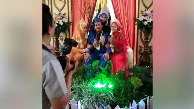 [Bintang] Ternyata Ini Cerita di Balik Video Pria Nikahi 3 Wanita Sekaligus