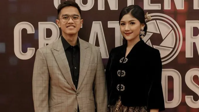 Gaya Elegan nan Anggun Erina Gudono Berbalut Kebaya Hitam