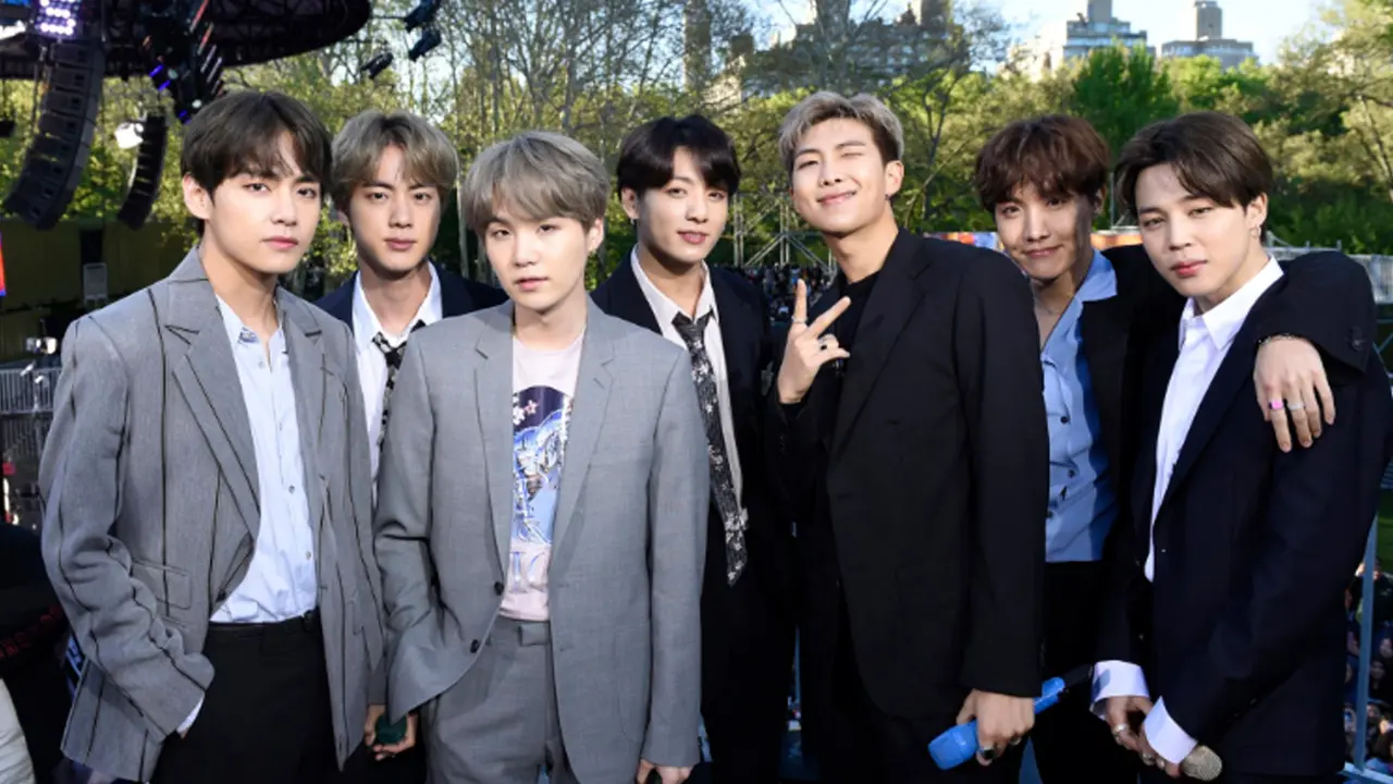 BTS Siap Manjakan Penggemar dengan Rilis Mobile Game, ‘BTS World’