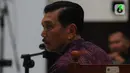 Majelis Hakim PN Jakarta Timur menunda sidang karena saksi pelapor, Luhut Binsar Pandjaitan, tidak bisa menghadiri persidangan lanataran berada di luar negeri. (merdeka.com/Imam Buhori)