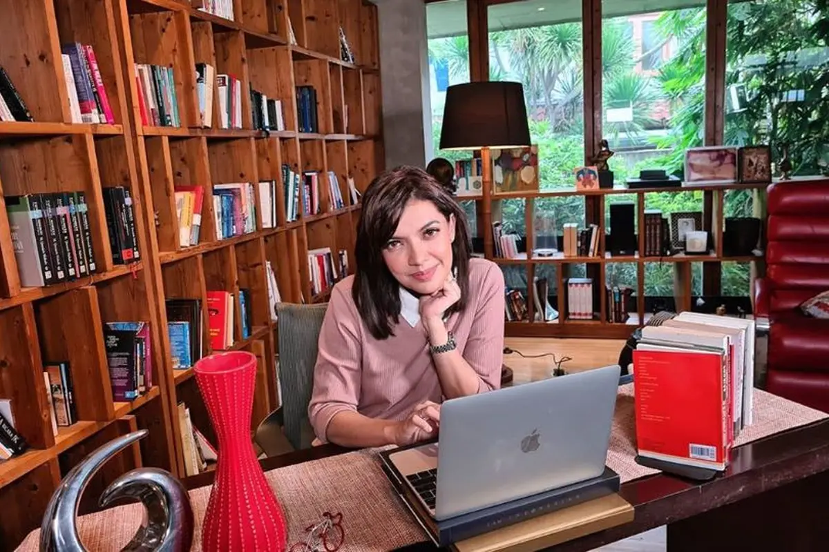 Pojok Buku Najwa Shihab, Bikin Betah dengan Pemandangan Hijau di Sekelilingnya