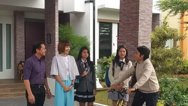 6 Potret Pemain Dari Jendela SMP Pakai Seragam SMA, Sajikan Cerita Baru Lebih Fresh