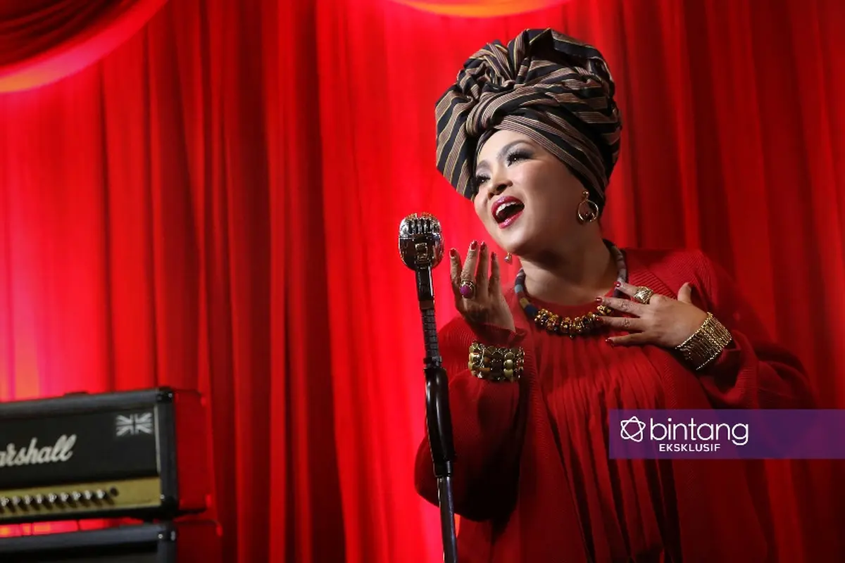 [Bintang] Rieka Roslan