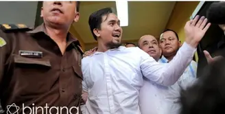Berkas kasus Saipul Jamil sudah dilimpahkan ke Kejaksaan. Selama proses sidang, Saipul Jamil ditahan di LP Cipinang.