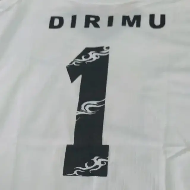 6 Ide Nama Punggung di Jersey Bola Ini Absurd Banget, Enggak Habis Pikir