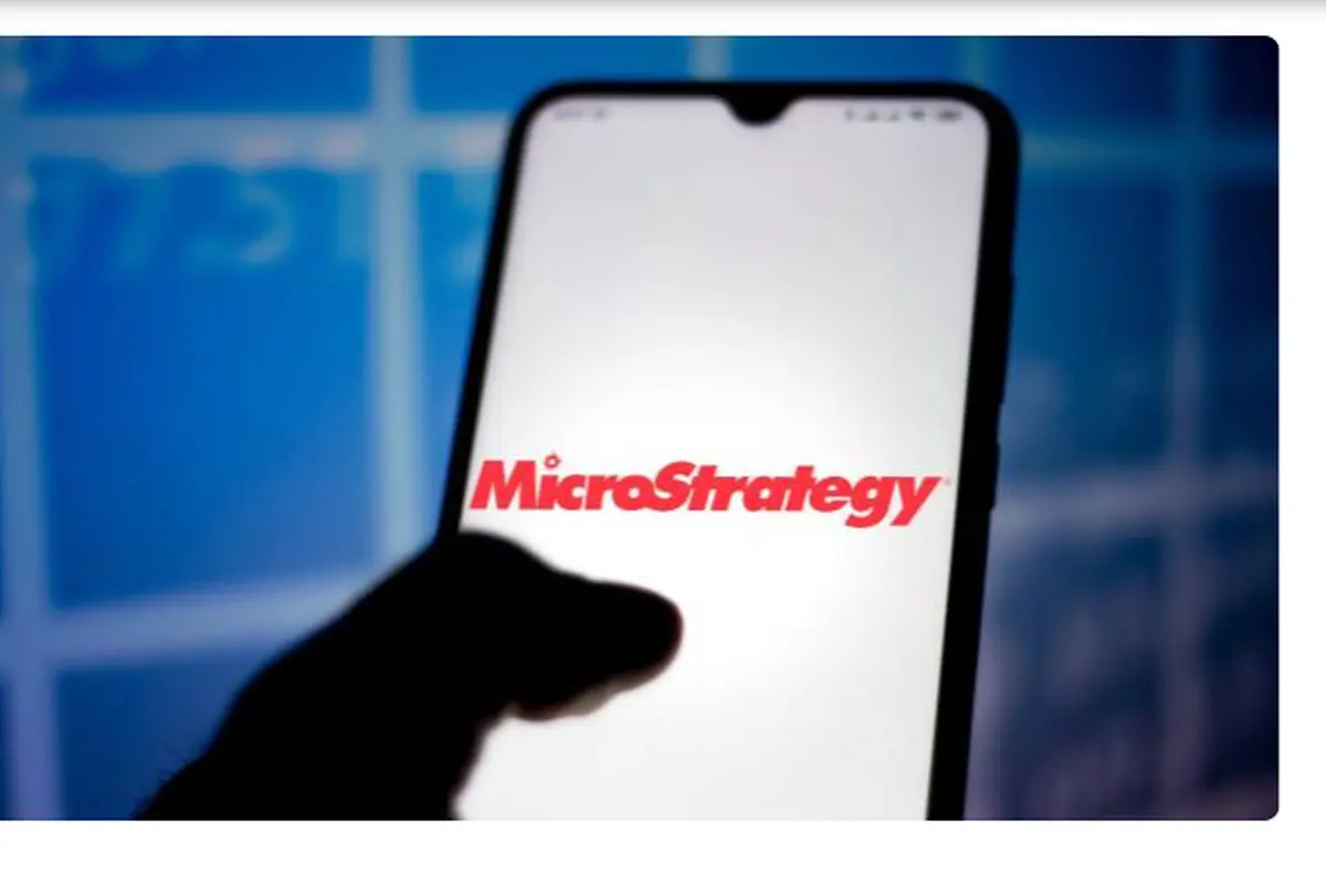 Perusahaan intelijen bisnis MicroStrategy, salah satu pemegang institusional Bitcoin terbesar di AS, melaporkan biaya penurunan nilai sebesar USD 24,1 juta pada kepemilikan crypto.