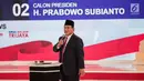 Calon presiden nomor urut 02 Prabowo Subianto memberi paparannya dalam debat kedua Pilpres 2019 di Hotel Sultan, Jakarta, Minggu (17/2). Debat dipimpin oleh Tommy Tjokro dan Anisha Dasuki. (Liputan6.com/Faizal Fanani)