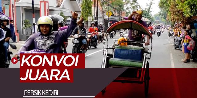 VIDEO: Konvoi Persik Kediri Juara Liga 2 Diramaikan 10.000 Persikmania