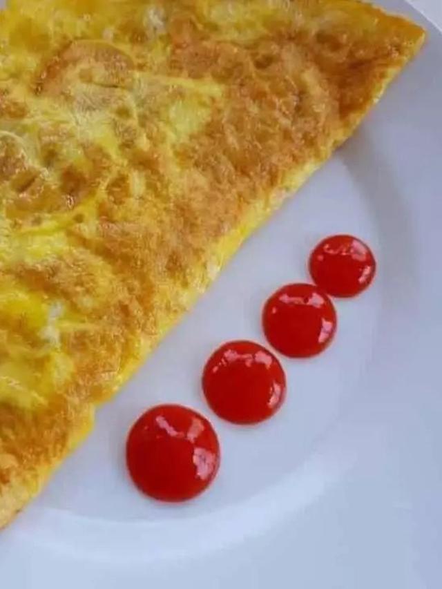 8 Cara Plating Makanan ala Netizen Ini Bikin Geleng Kepala, Kreatif Banget