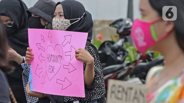 Hari Perempuan Sedunia, Kaum Wanita Gelar Aksi Damai di Patung Kuda