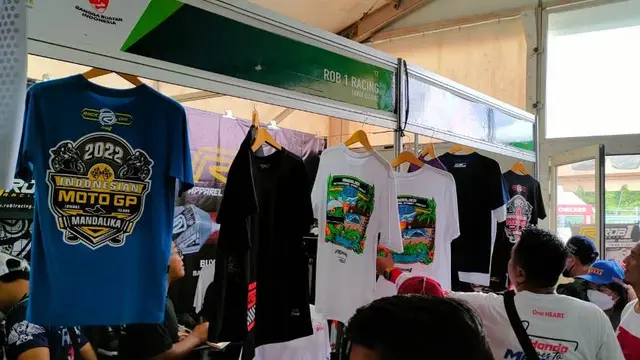 Cerita Pelaku UMKM tentang Produk Terlaris di MotoGP Mandalika