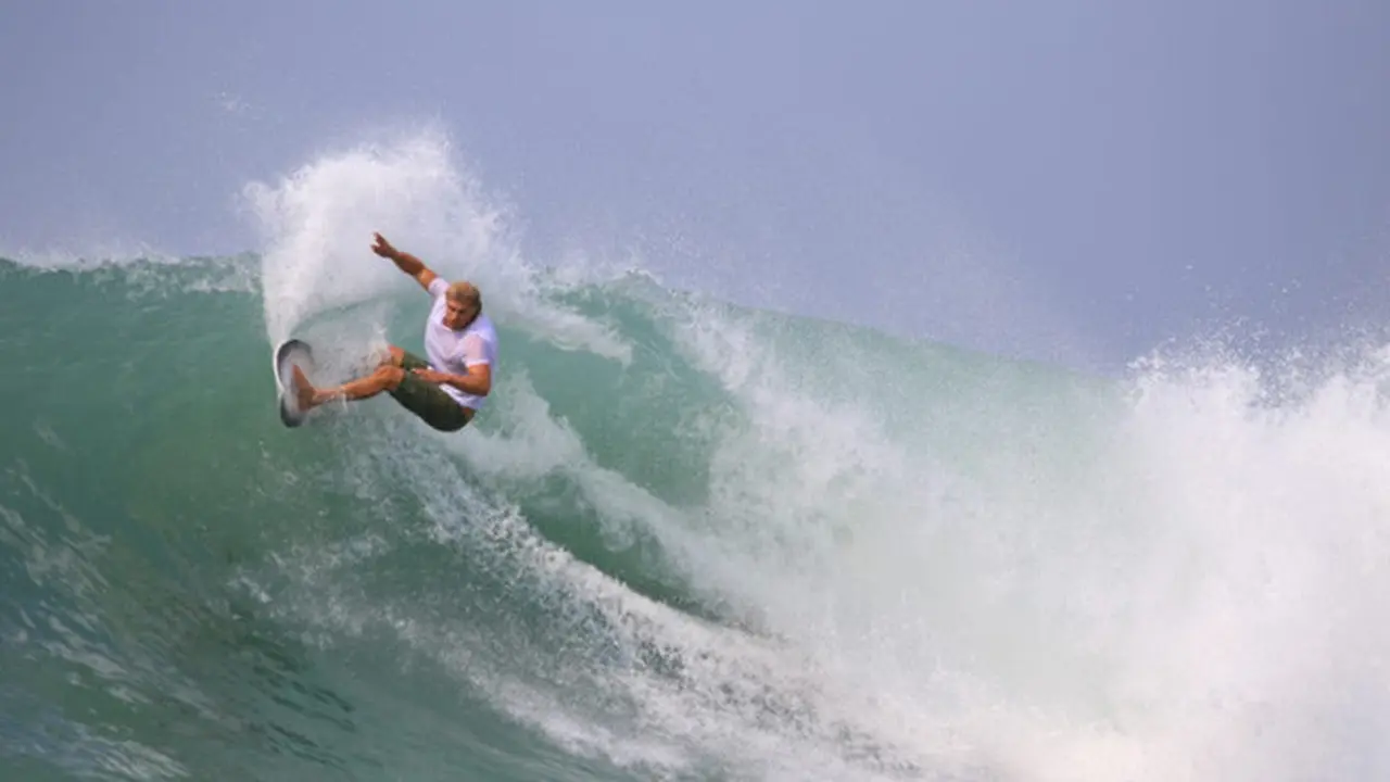 Nias Pro 2018, Ajang Surfer Dunia untuk Berkompetisi dan Nikmati Pantai yang Memesona