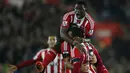 Para pemain Southampton merayakan gol yang dicetak oleh Cuco Martina ke gawang Arsenal. The Saint kini berada pada peringkat ke-14. (Reuters/Eddie Keogh)
