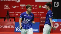 Pebulutangkis Indonesia, Kevin Sanjaya Sukamulio/Marcus Fernaldi Gideon saat melawan Hendra Setiawan/Mohammad Ahsan pada final ganda putra Indonesia Masters 2020 di Istora GBK, Jakarta, MInggu (19/1/2020). Kevin/Markus unggul 21-15 21-16. (Liputan6.com/Helmi Fithriansyah)