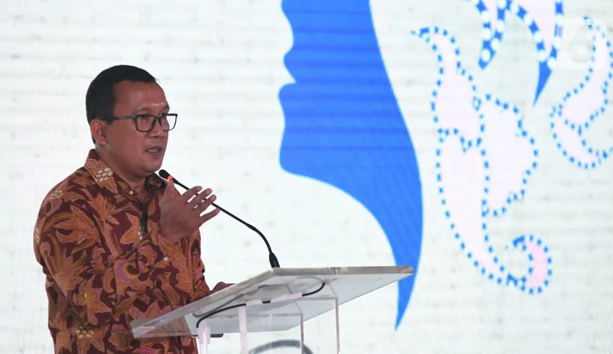 Direktur Utama PT Bank Tabungan Negara (Persero) Tbk. Haru Koesmahargyo memberikan sambutan dalam acara Peringatan Hari Kartini di Menara BTN, Jakarta, Rabu (21/04/2021). Dalam acara tersebut, Bank BTN juga meluncurkan Komunitas Srikandi BTN. (Liputan6.com/Pool/BTN)