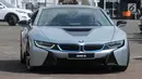 Penampilan mobil listrik BMW i8 Wallbox Plus saat akan test drive di IIMS 2018, Jakarta, Jumat (20/4). BMW i8 Wallbox Plus akan mengikuti Festival Mobil Listrik di IIMS 2018. (Merdeka.com/Dwi Narwoko)