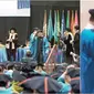 Momen Tommy Kurniawan wisuda S1. (sumber: Instagram/tommykurniawann)