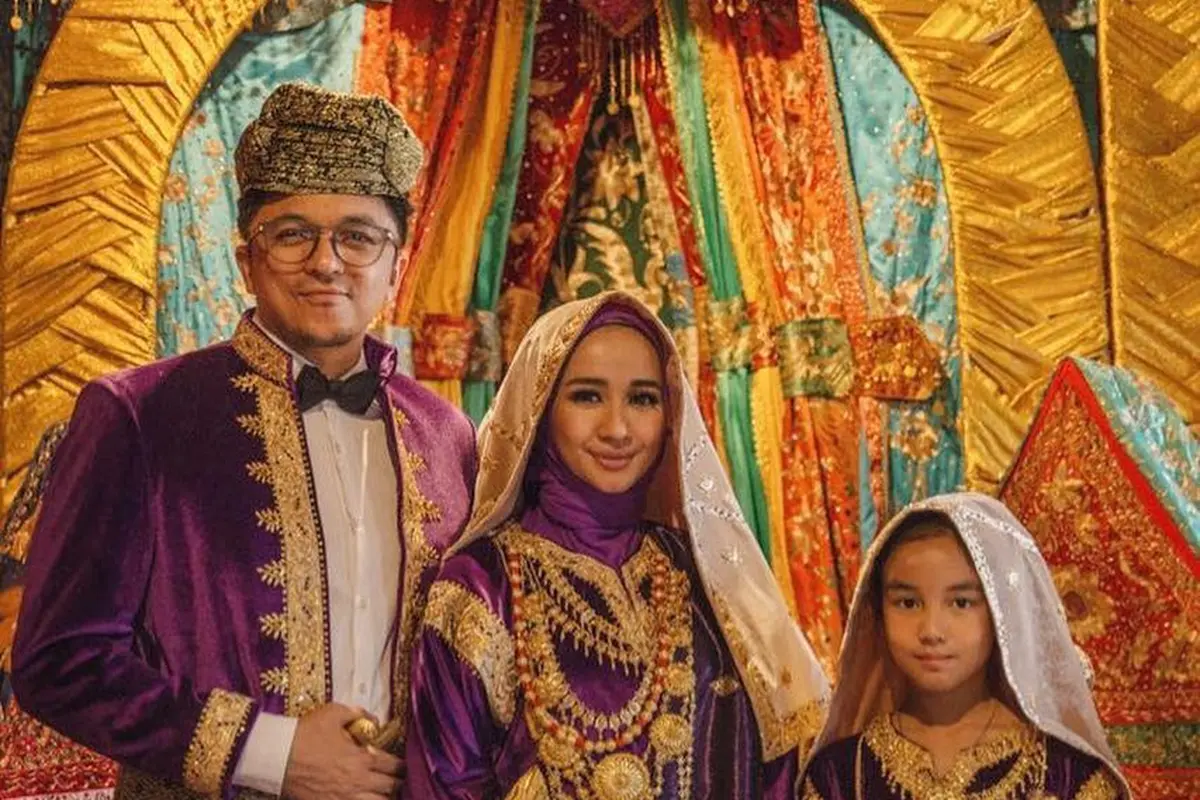 [Bintang] Laudya Cynthia Bella